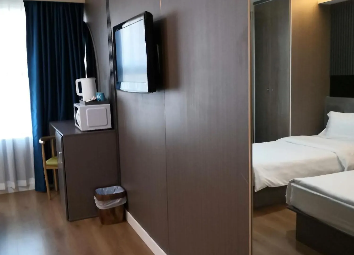 Hennessy Hotel Hong Kong 4*,
